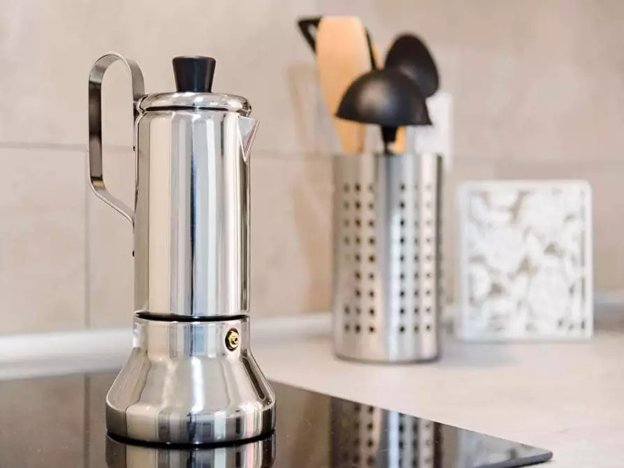 Immagine 15 di Camera in affitto  in Largo Cavalieri di Malta8 a Milano