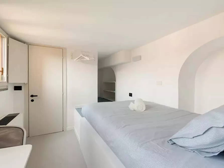 Immagine 8 di Appartamento in affitto  in Corso Magenta25 a Milano