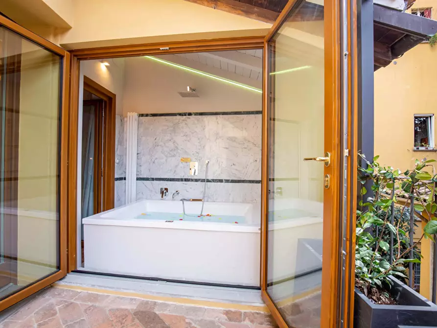 Immagine 21 di Appartamento in affitto  in Via de' Falegnami16 a Bologna