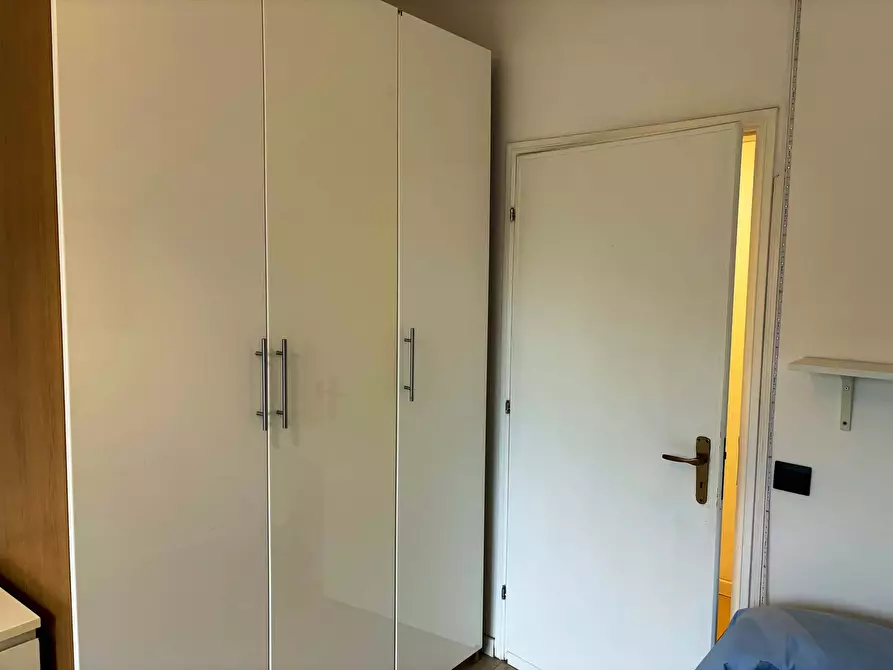 Immagine 6 di Camera in affitto  in Via Angelo de Gasperis2 a Milano