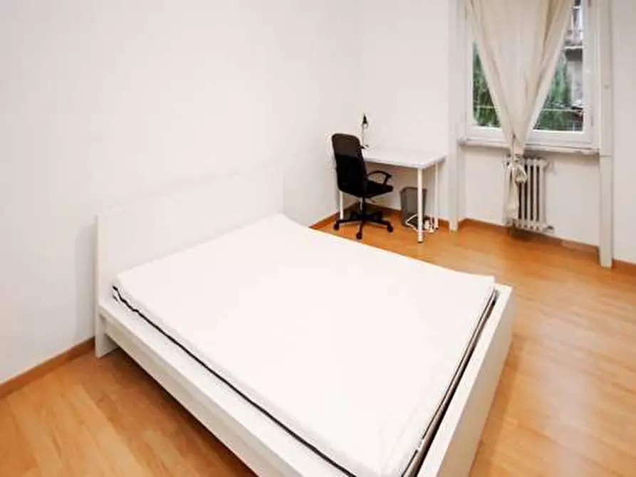 Immagine 3 di Camera in affitto  in Via Antonio Cecchi16 a Milano