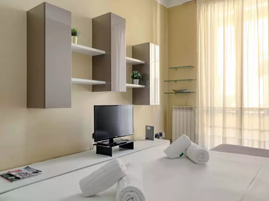 Immagine 11 di Appartamento in affitto  in Via Sebastiano del Piombo19 a Milano