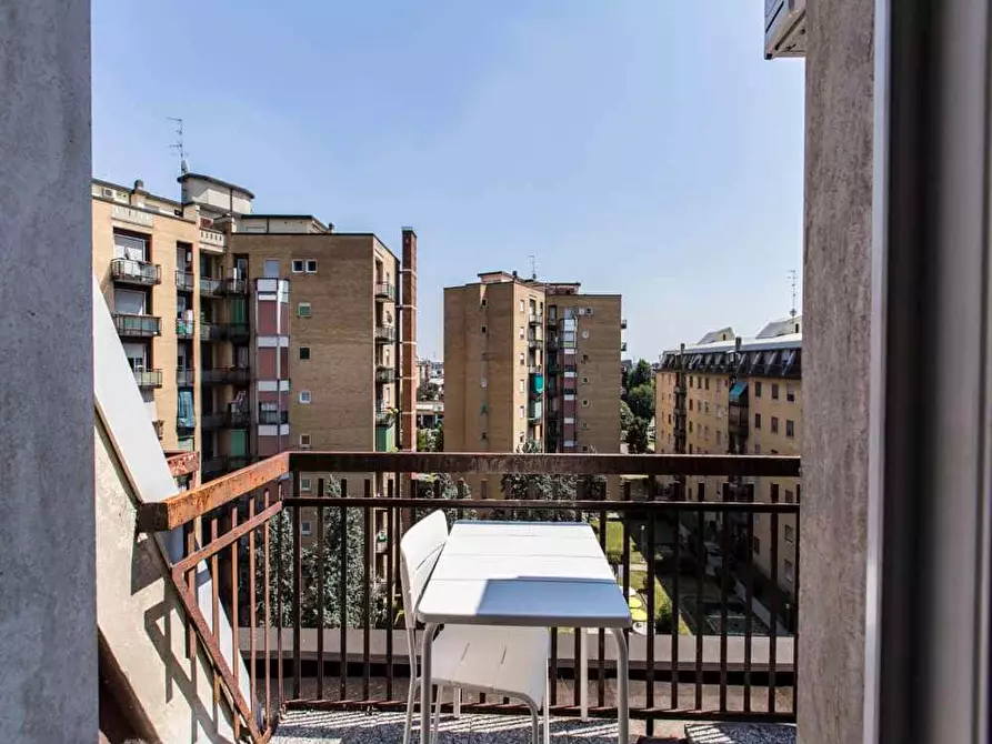 Immagine 18 di Camera in affitto  in Via Ginestre6 a Buccinasco