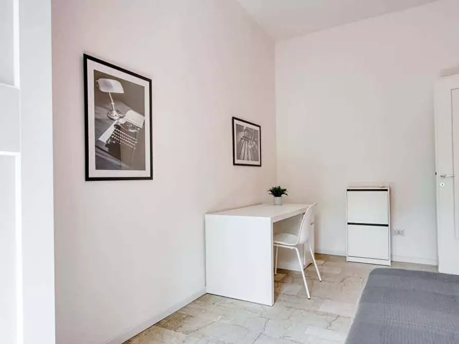 Immagine 6 di Camera in affitto  in Via Maniago2 a Milano