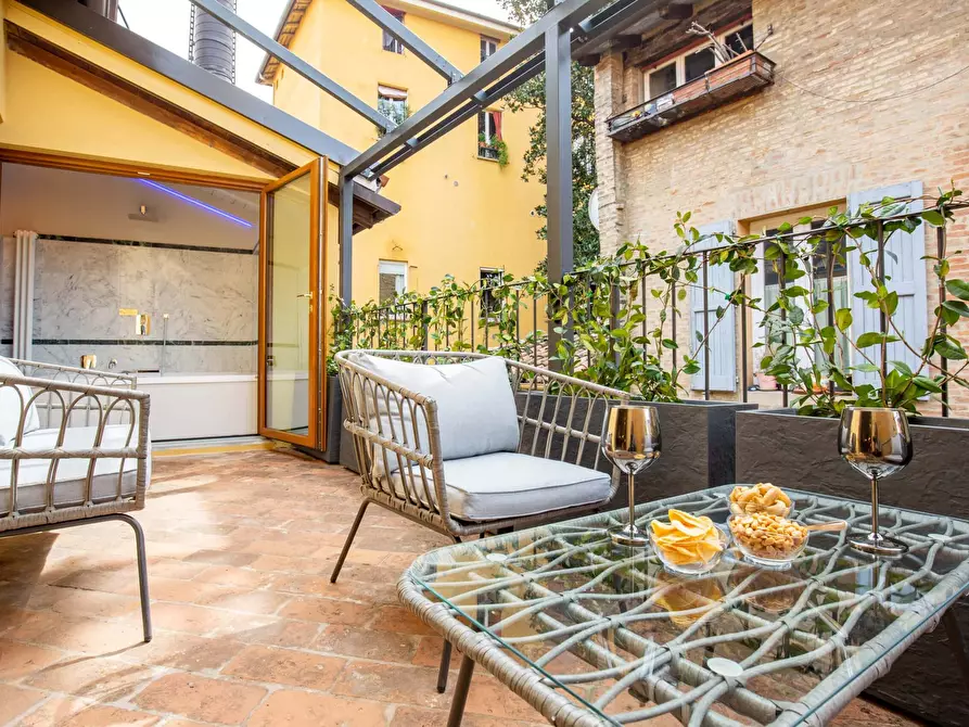 Immagine 23 di Appartamento in affitto  in Via de' Falegnami16 a Bologna