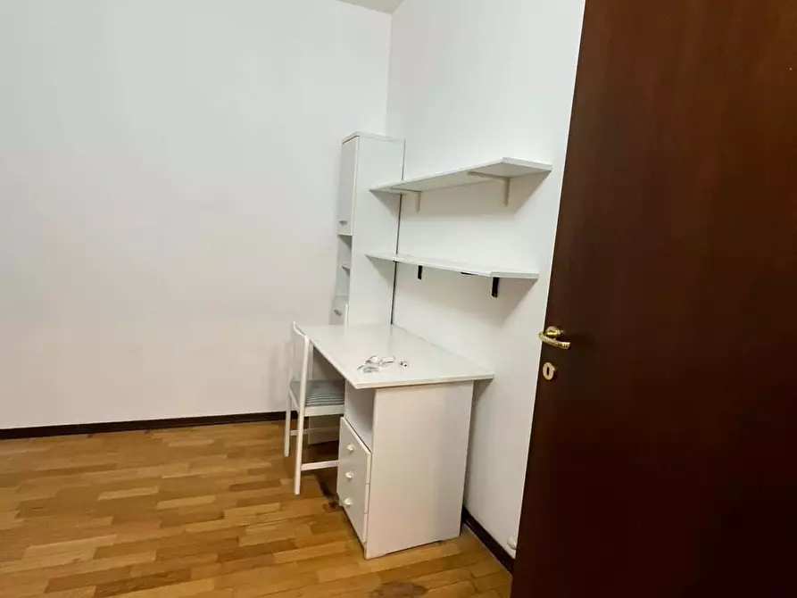 Immagine 2 di Camera in affitto  in Via Fiume44 a Sondrio