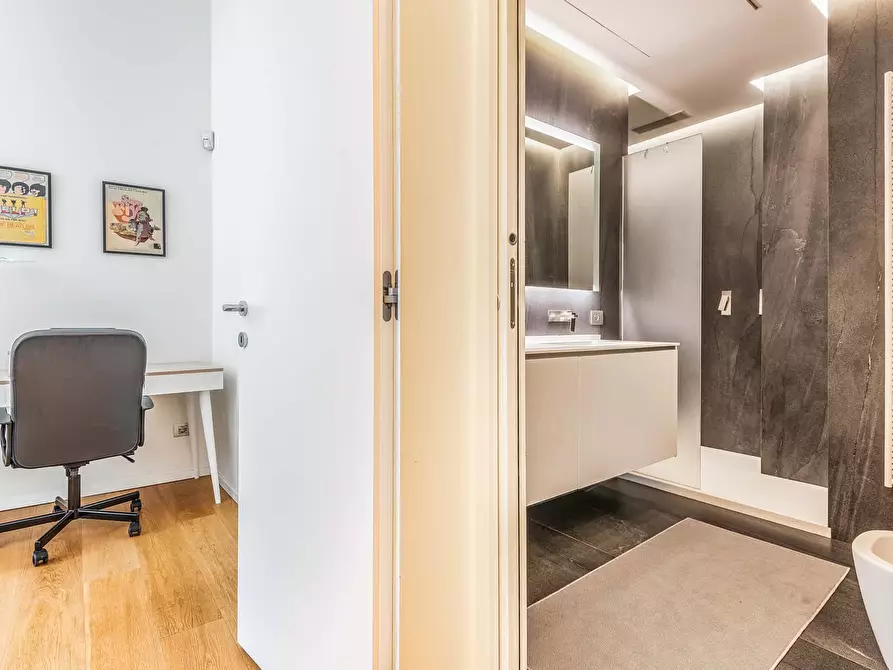 Immagine 6 di Appartamento in affitto  in Via Tommaso da Cazzaniga9/4 a Milano