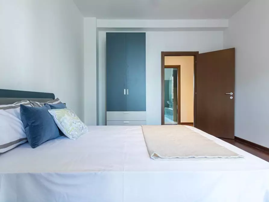 Immagine 3 di Camera in affitto  in Via Luciano Zuccoli19 a Milano