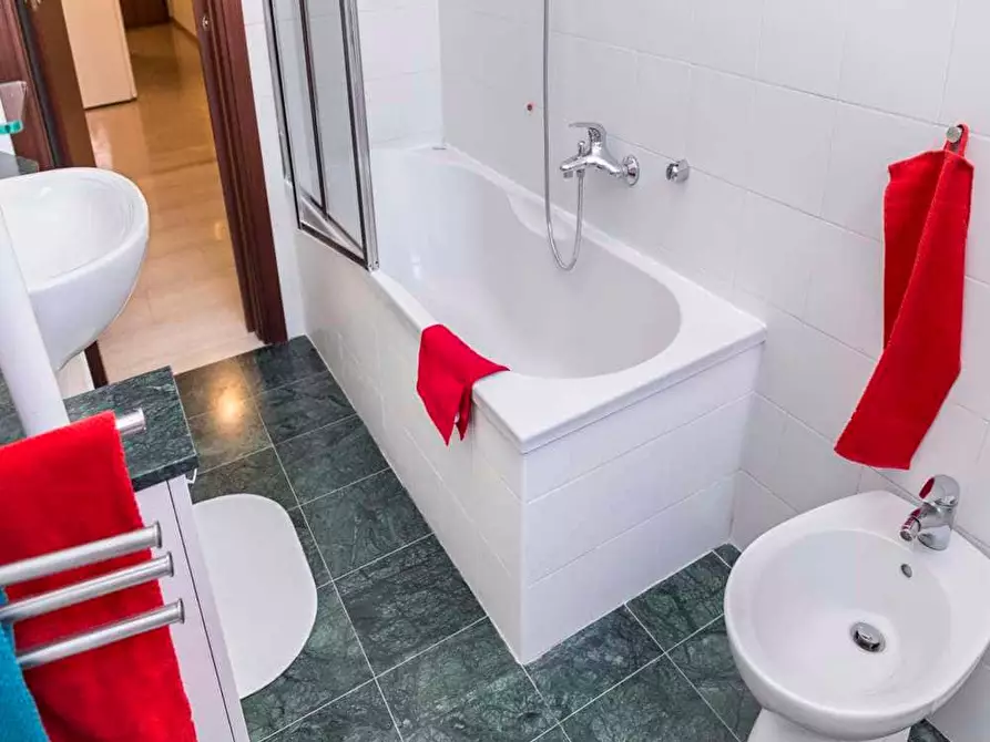 Immagine 38 di Camera in affitto  in Via Giuseppe Frua16 a Milano