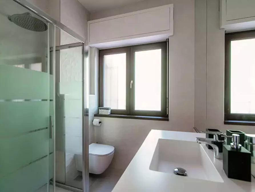 Immagine 73 di Appartamento in affitto  in Via Bellinzona55 a Como