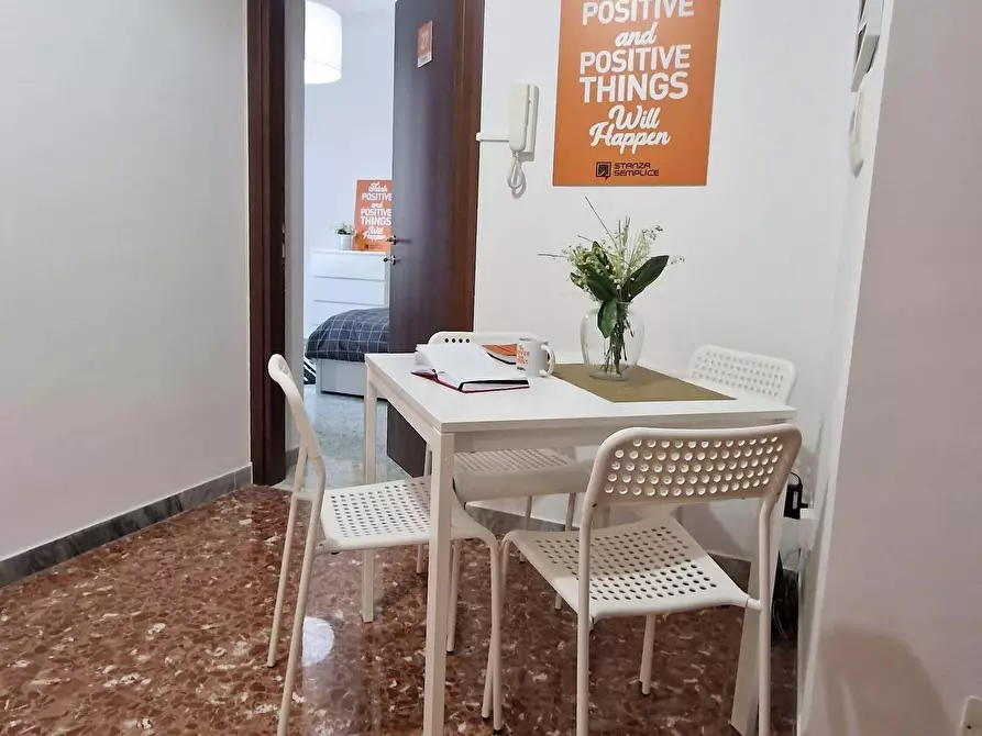 Immagine 30 di Camera in affitto  in Via Cerveteri13 a Roma