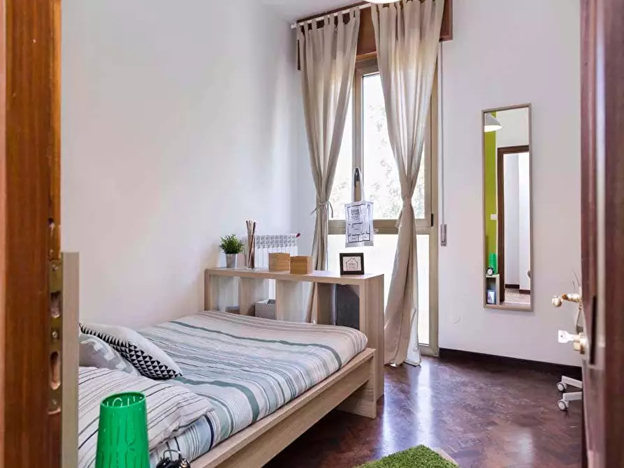 Immagine 4 di Camera in affitto  in Viale Giovanni Vicini20 a Bologna