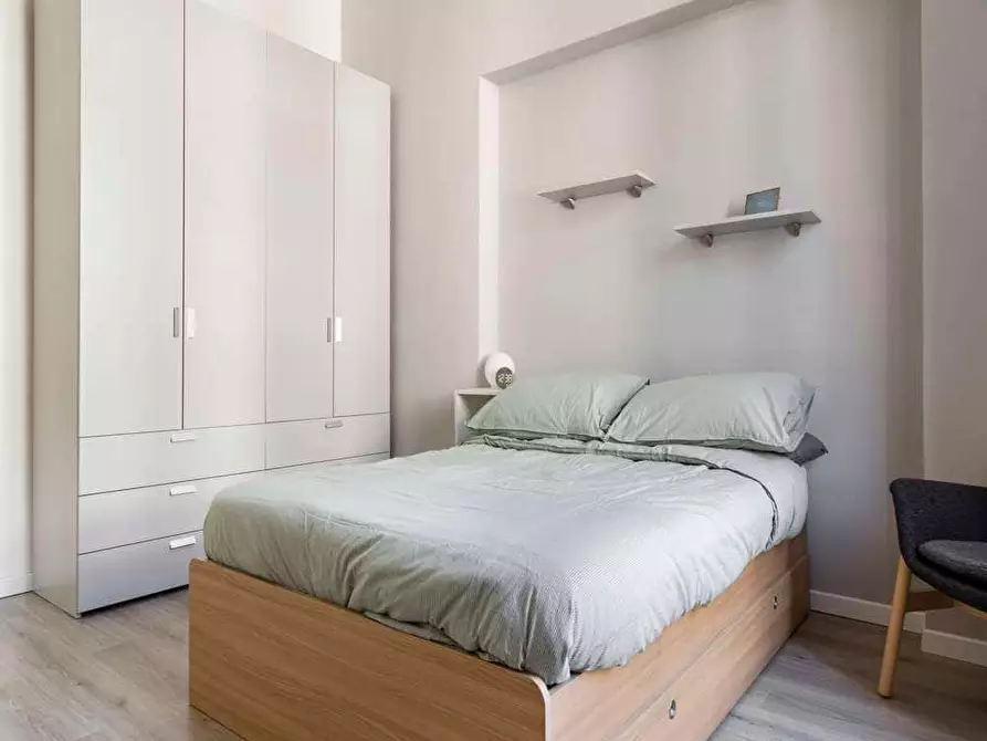 Immagine 2 di Camera in affitto  in Via Giuseppe Pecchio18 a Milano
