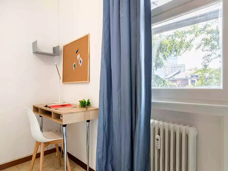 Immagine 6 di Camera in affitto  in Viale Renato Serra7 a Milano