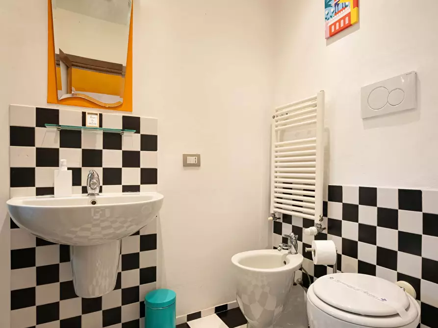 Immagine 30 di Appartamento in affitto  in Vicolo del Barbi a Firenze