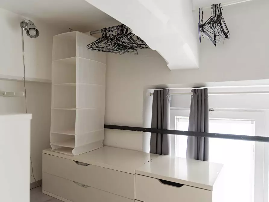 Immagine 9 di Appartamento in affitto  in Viale Umbria54 a Milano