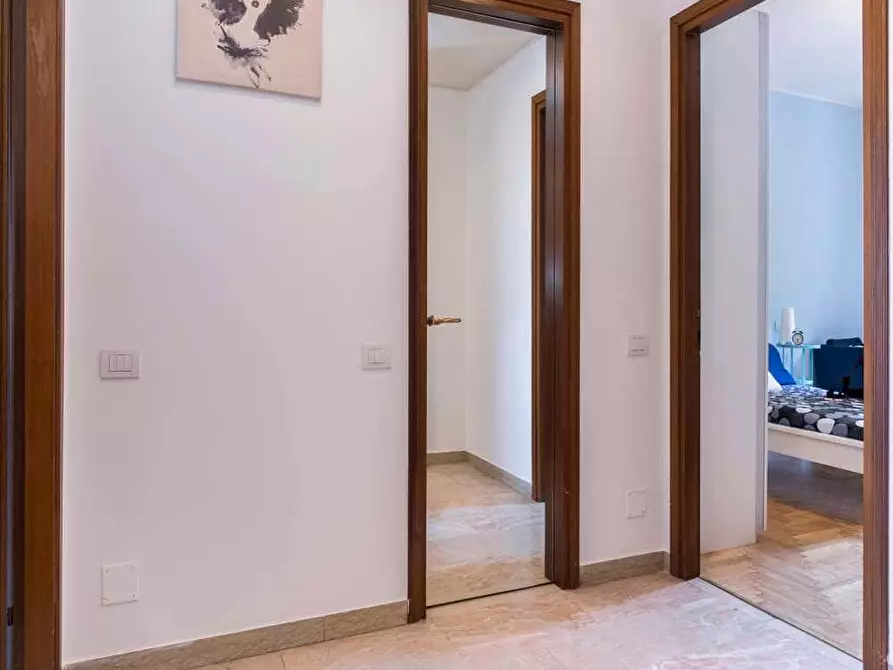 Immagine 26 di Camera in affitto  in via Rosa Vergani Marelli2 a Milano