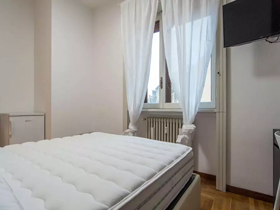 Immagine 6 di Camera in affitto  in Via Rodolfo Farneti4 a Milano