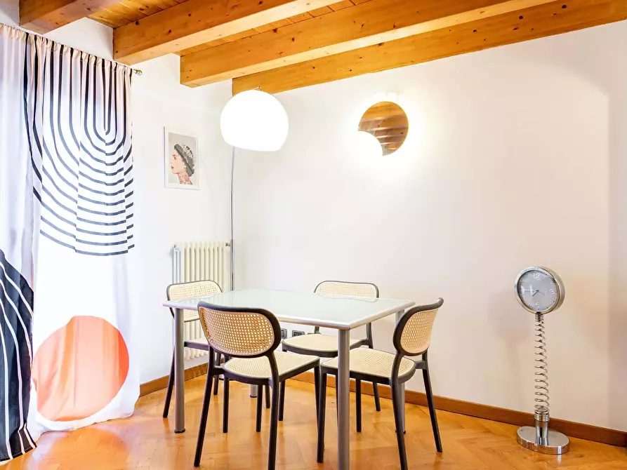 Immagine 12 di Appartamento in affitto  in Viale Lunigiana20 a Milano