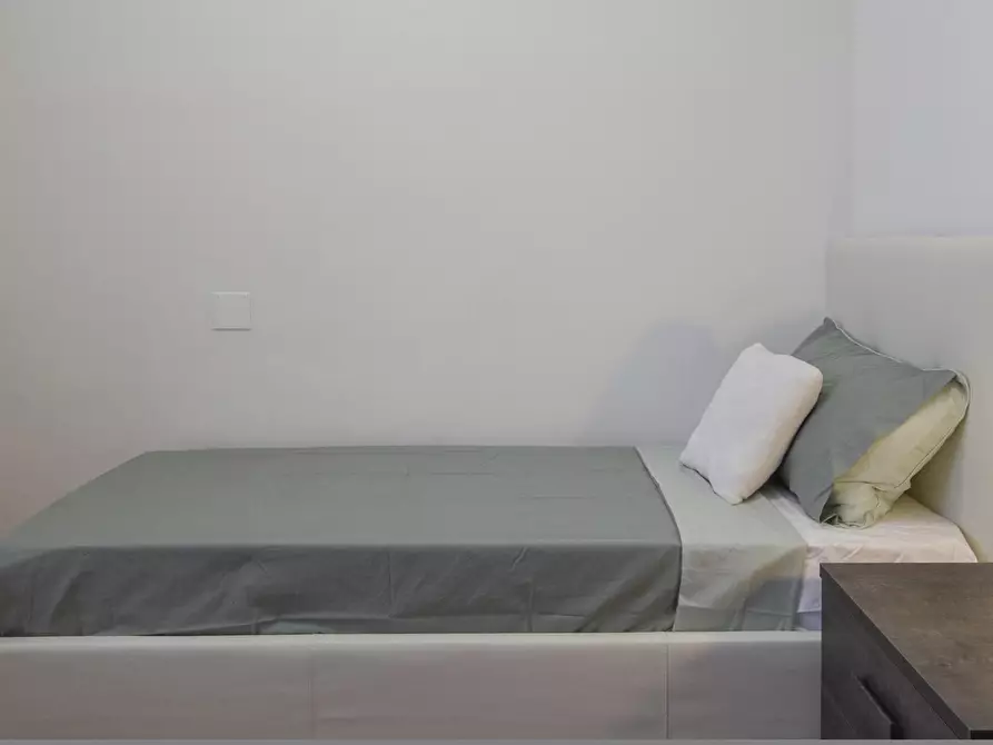 Immagine 2 di Camera in affitto  in Via Savona110 a Milano