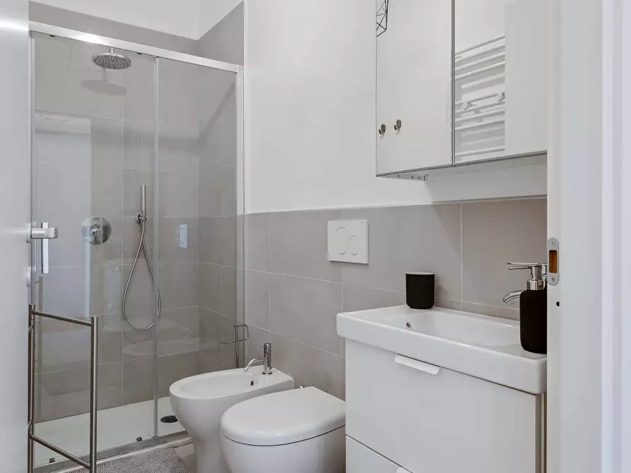 Immagine 17 di Camera in affitto  in Via Quarnero1 a Milano