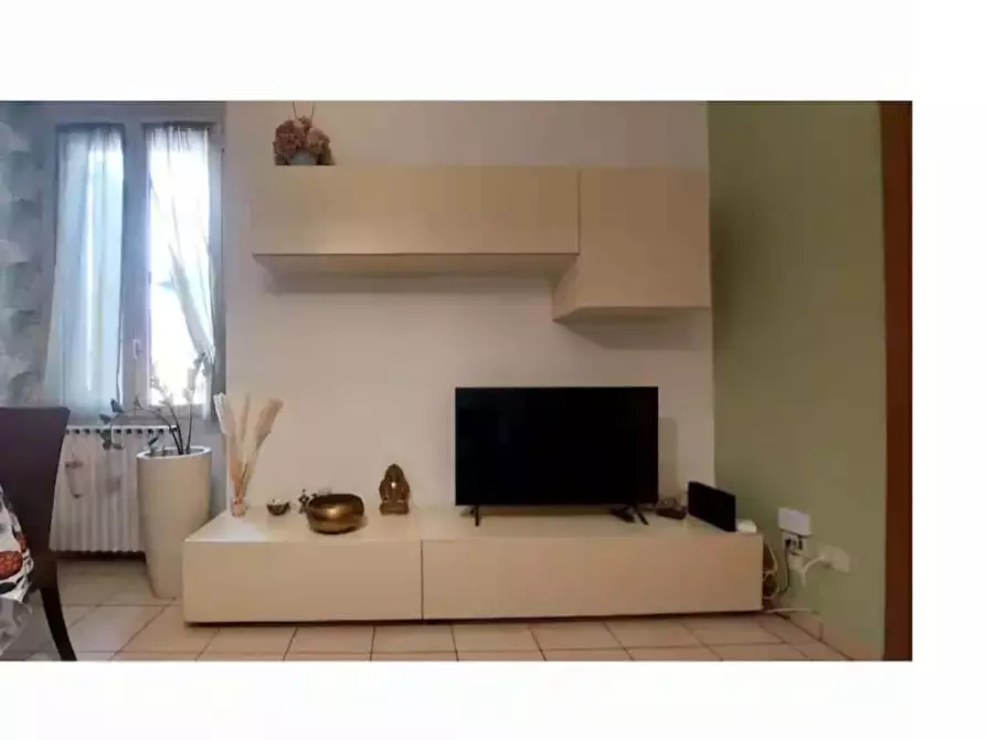 Immagine 6 di Camera in affitto  in Via Caccialepori7 a Milano