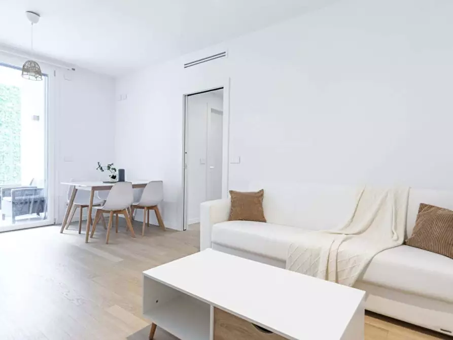 Immagine 18 di Appartamento in affitto  in Via Principe Eugenio3 a Milano