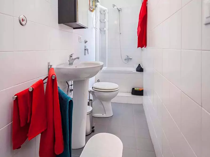 Immagine 21 di Camera in affitto  in Via Giuseppe Frua16 a Milano