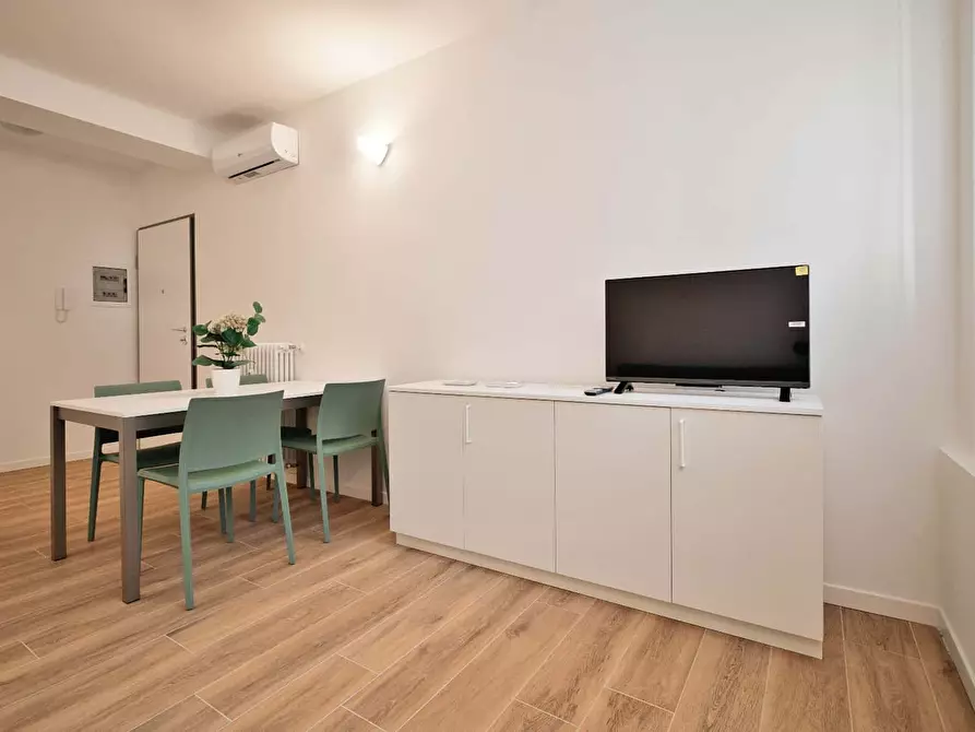 Immagine 15 di Appartamento in affitto  in Via Francesco Predabissi3 a Milano