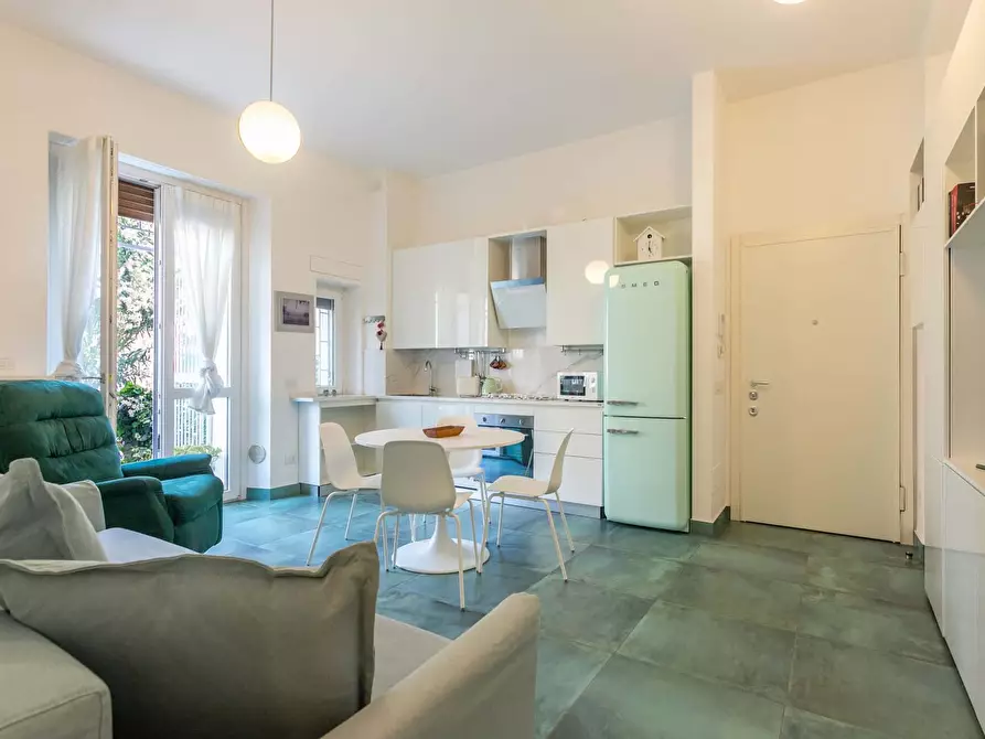 Immagine 1 di Appartamento in affitto  in Via Francesco Nullo22 a Milano