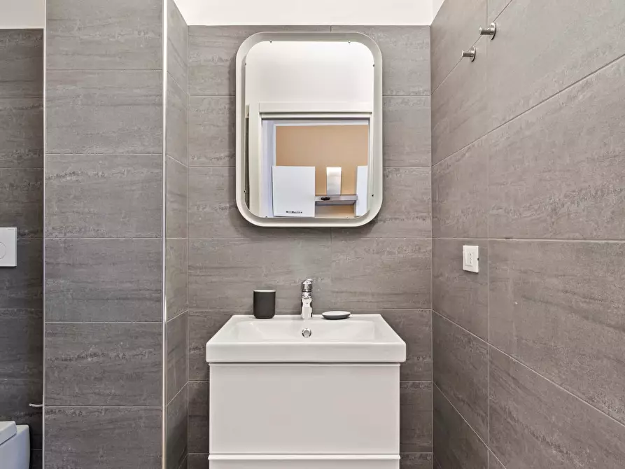 Appartamento in affitto in Via Luciano Manara a Milano
