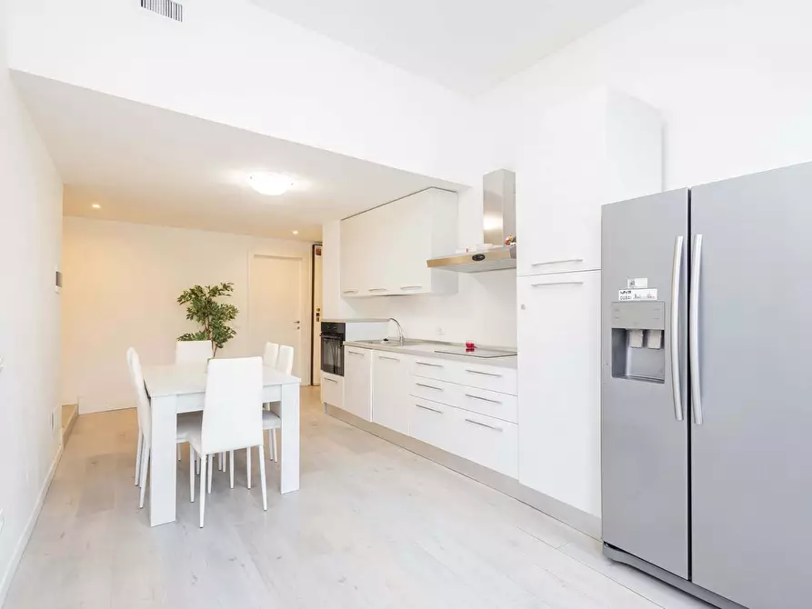 Immagine 10 di Camera in affitto  in Via Fernanda Wittgens3 a Milano