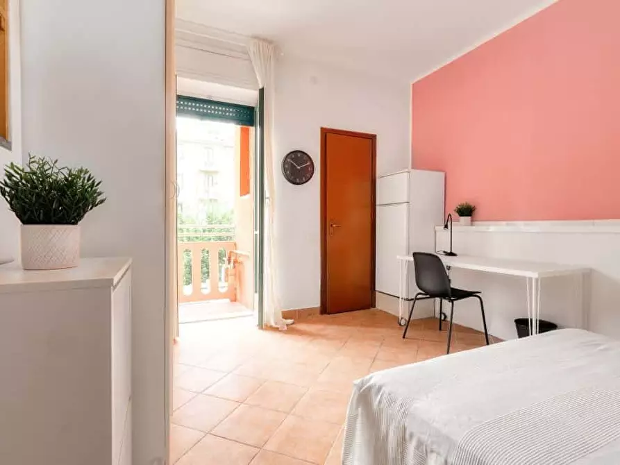 Immagine 6 di Camera in affitto  in Via Gaspare Aselli37 a Milano