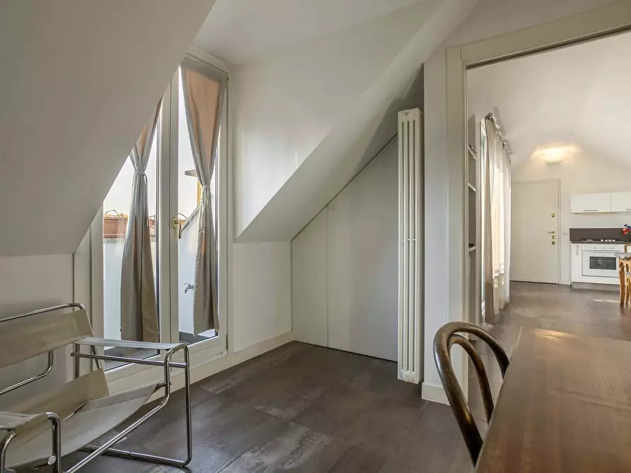 Immagine 17 di Appartamento in affitto  in Via San Vittore6 a Milano