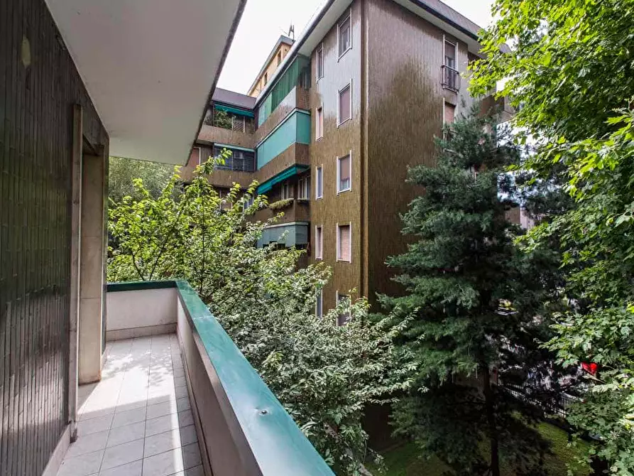 Immagine 2 di Camera in affitto  in Via Raffaello Bertieri1 a Milano