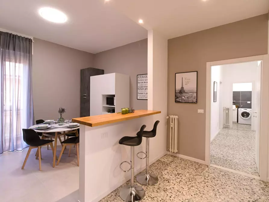 Immagine 18 di Camera in affitto  in Via XX Settembre a Brescia