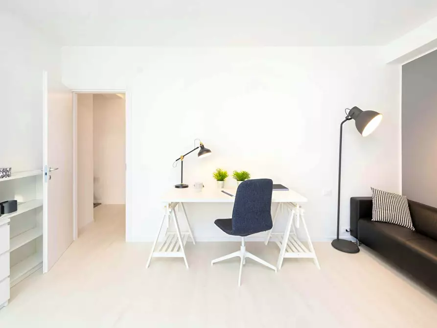 Immagine 7 di Camera in affitto  in Via Milano23 a Venezia