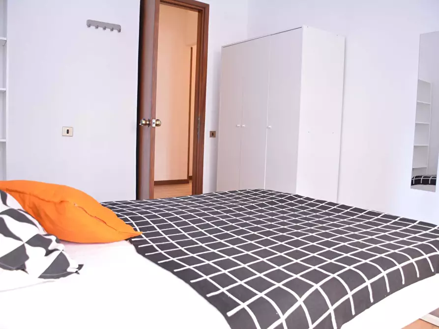 Immagine 1 di Camera in affitto  in Via Tigellio20 a Cagliari