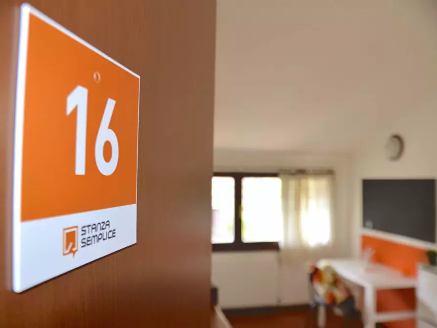 Immagine 2 di Camera in affitto  in Via Filippo Turati30 a Modena