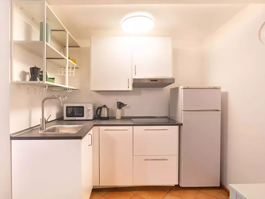 Immagine 4 di Appartamento in affitto  in Via Lazzaro Spallanzani6 a Milano