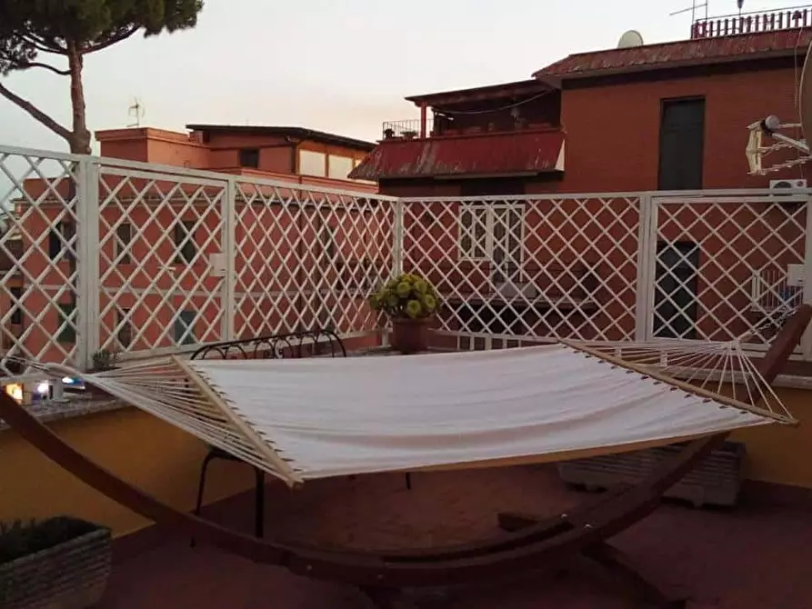 Immagine 16 di Appartamento in affitto  in Via Acquaroni103 a Roma