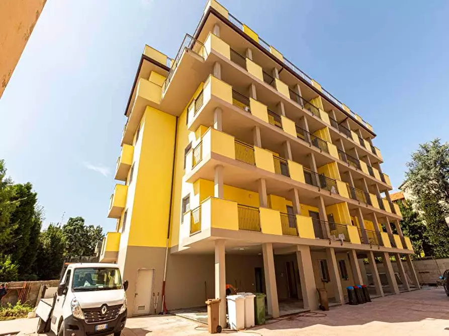 Immagine 42 di Camera in affitto  in Via Giuseppe Regaldi19 a Milano