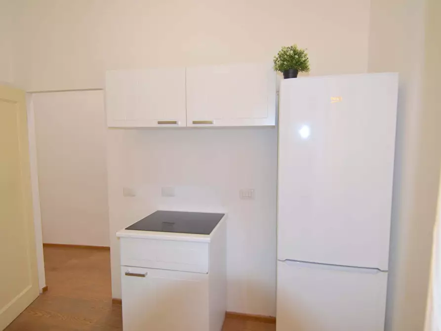 Immagine 22 di Camera in affitto  in Corso Canalgrande16 a Modena