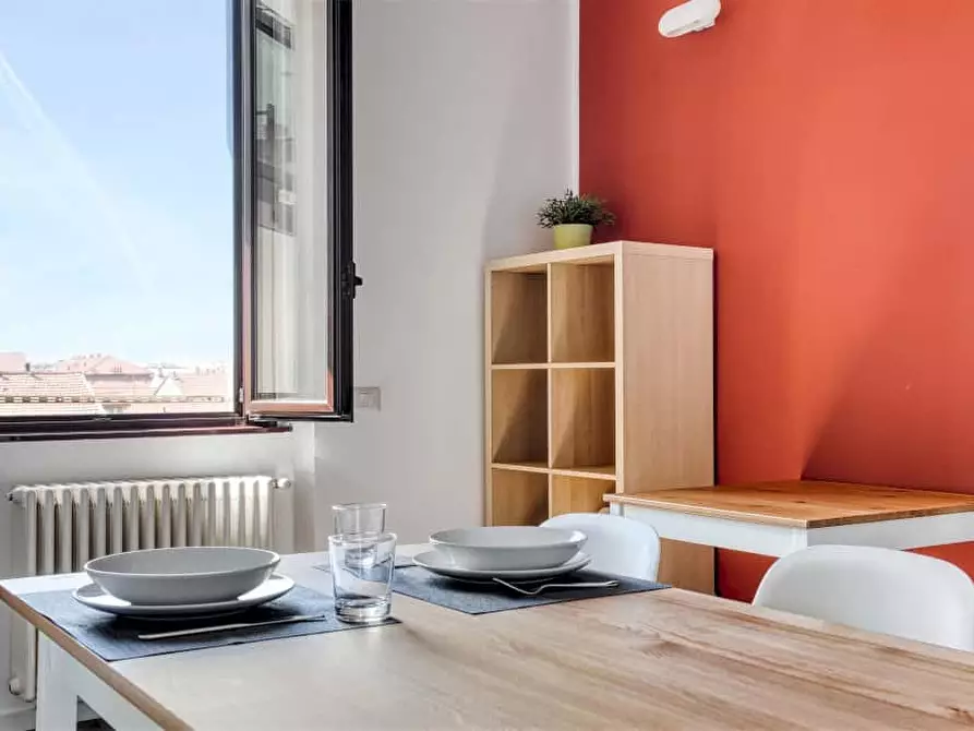 Immagine 12 di Camera in affitto  in Via Giovanni Pezzotti44 a Milano