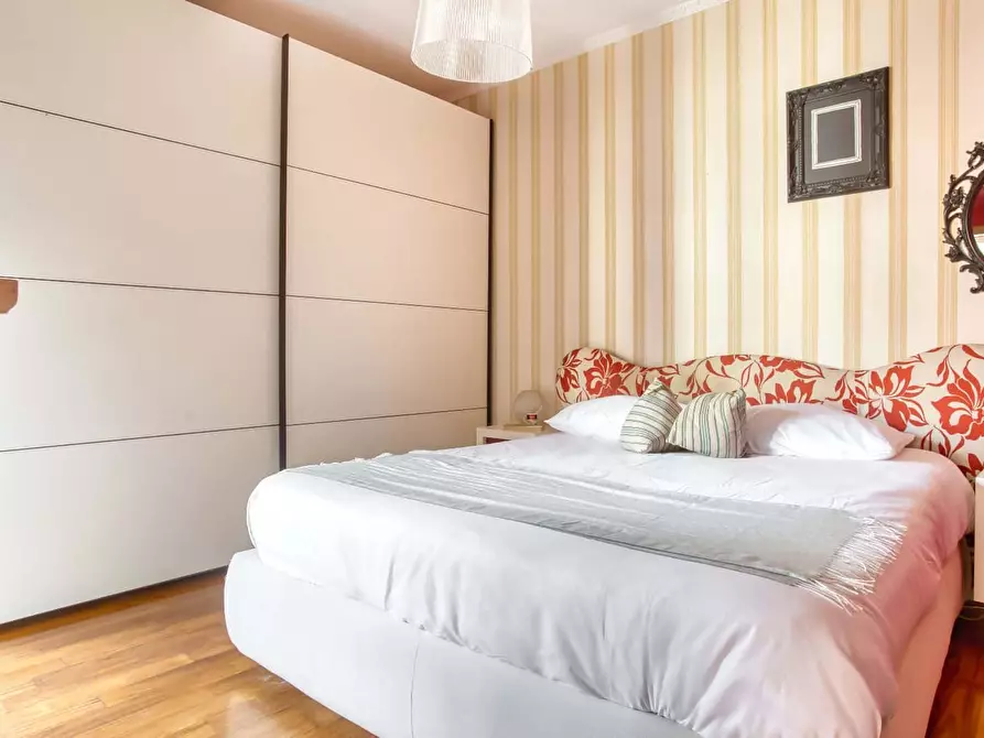 Immagine 16 di Appartamento in affitto  in Via Fratelli Rosselli21/4 a Milano