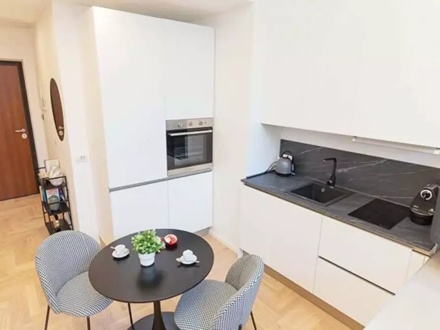 Immagine 9 di Appartamento in affitto  in Via Val Strona6 a Milano