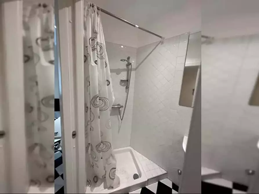 Immagine 13 di Appartamento in affitto  in Via Privata Chioggia9 a Milano