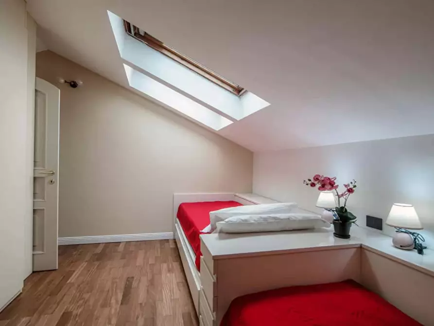 Immagine 40 di Appartamento in affitto  in Via Bellinzona55 a Como