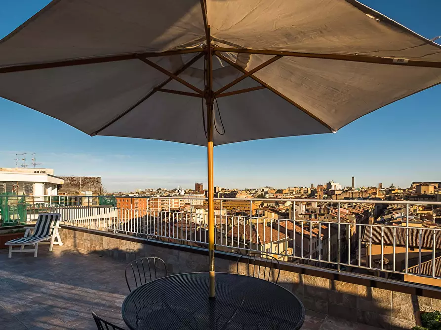 Immagine 16 di Appartamento in affitto  in Via San Felice78 a Bologna