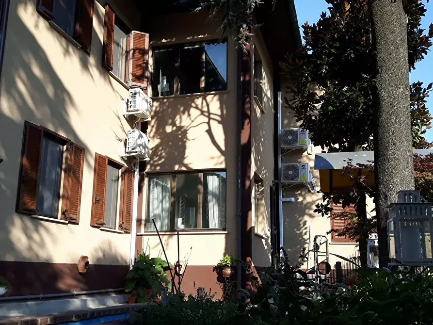 Immagine 11 di Appartamento in affitto  in Via Porretta12 a Milano